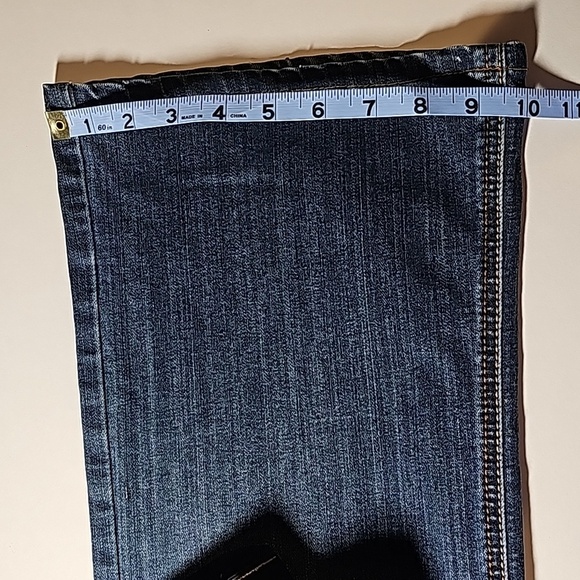 Lane Bryant 18 Short Bootcut Jeans Tighter Tummy Technology Whiskering Denim - Picture 12 of 12